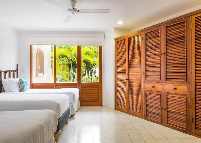 Matuk House I Playacar 1 *