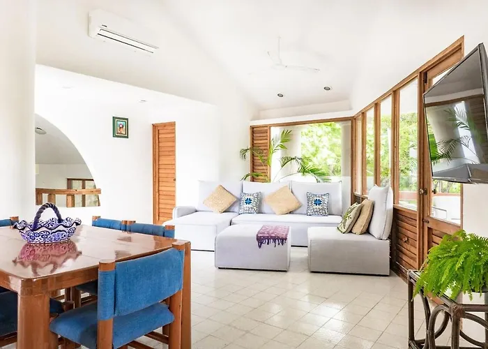 Matuk House I Playacar 1 *